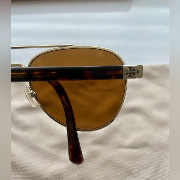 Tory Burch sunglasses - Picture 8 of 9